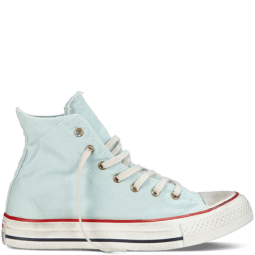 Chuck Taylor Washed Canvas in Foam