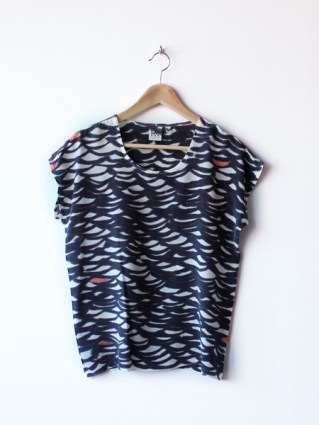 Rachel Rose Navy Waves Silk Tee